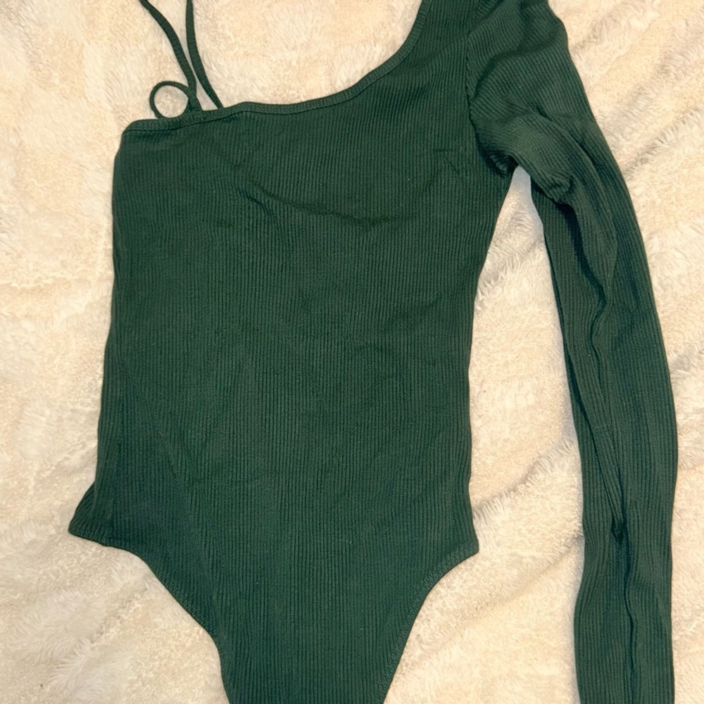 American Eagle Outfitters Forest Green Kids Bodysuit